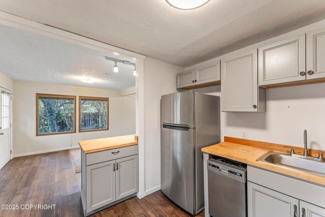 3731 McCain Loop, Anchorage, AK 99503