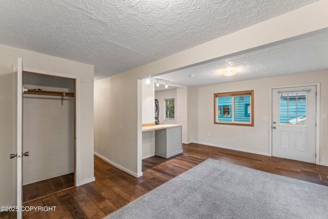 3731 McCain Loop, Anchorage, AK 99503