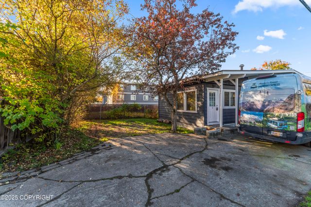 3731 McCain Loop, Anchorage, AK 99503