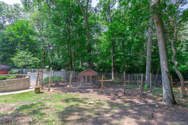 149 Cuba Hill Road, Huntington, NY 11743