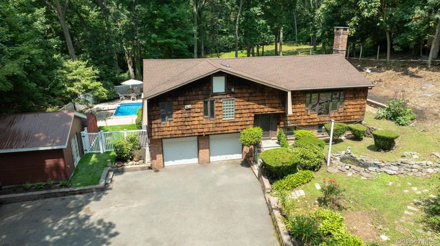 149 Cuba Hill Road, Huntington, NY 11743