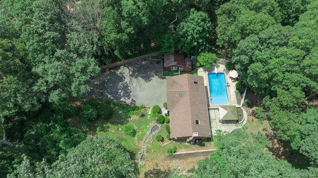 149 Cuba Hill Road, Huntington, NY 11743
