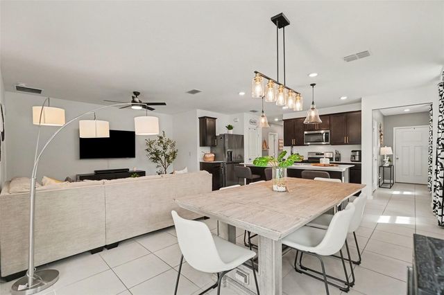 20873 DRAKE ELM DR, Land O Lakes, FL 34638