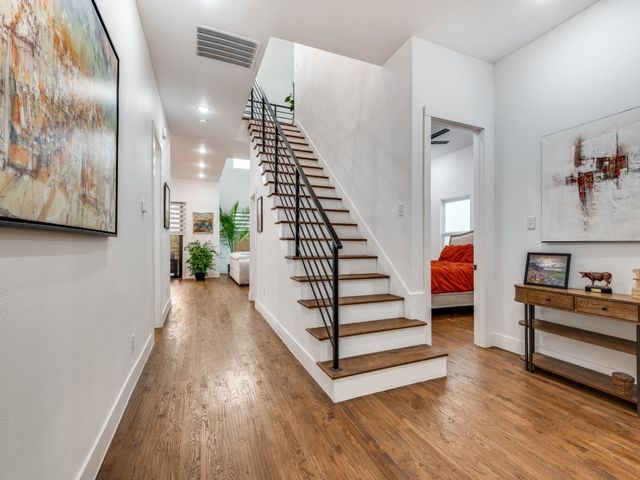 713 Wayne Street, Dallas, TX 75223