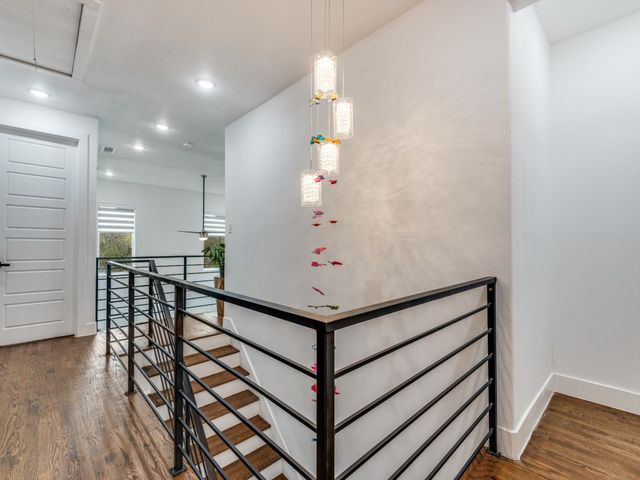 713 Wayne Street, Dallas, TX 75223