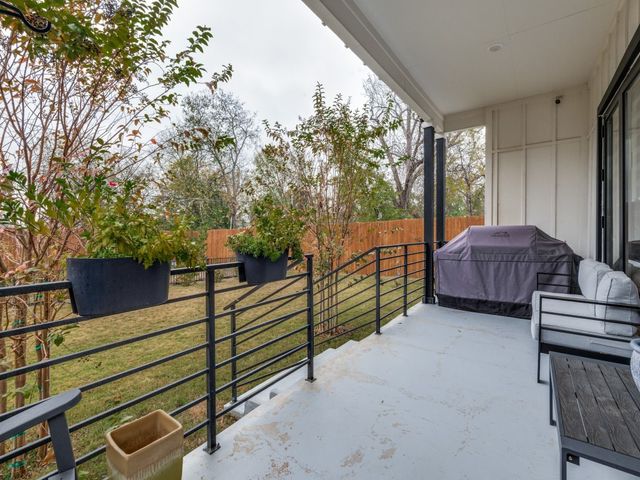 713 Wayne Street, Dallas, TX 75223