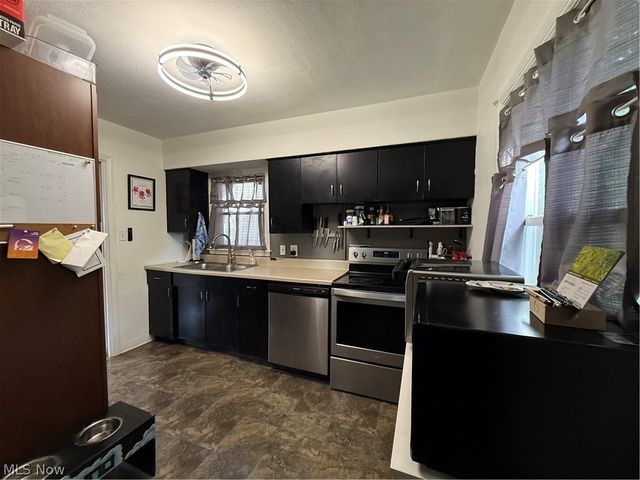 1282 Myrtle Avenue, Cuyahoga Falls, OH 44221