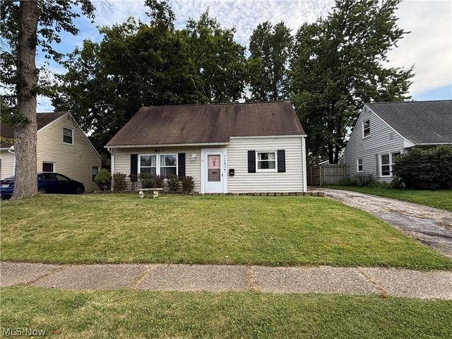 1282 Myrtle Avenue, Cuyahoga Falls, OH 44221