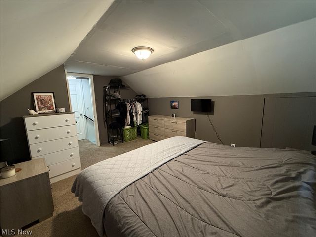 1282 Myrtle Avenue, Cuyahoga Falls, OH 44221