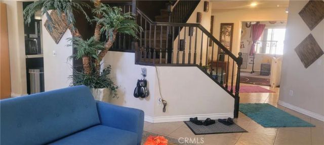 633 Linden Cir, Corona, CA 92879