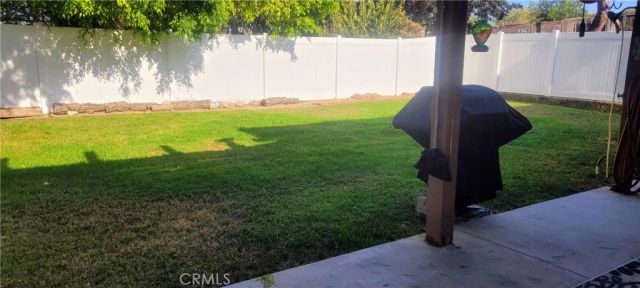 633 Linden Cir, Corona, CA 92879
