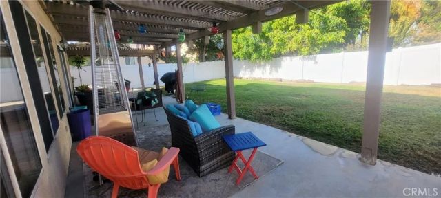 633 Linden Cir, Corona, CA 92879