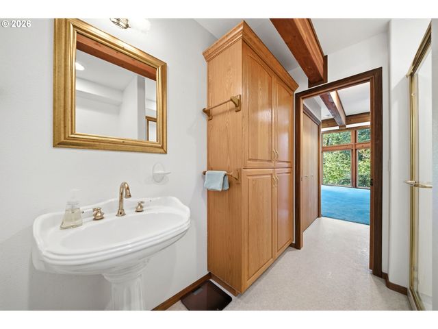 38100 Ne 197TH Ct, Amboy, WA 98601