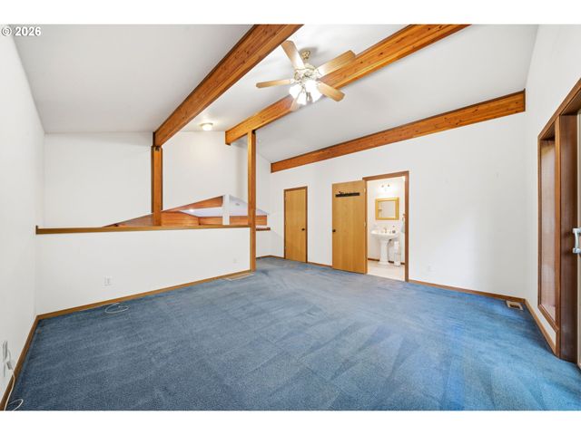 38100 Ne 197TH Ct, Amboy, WA 98601