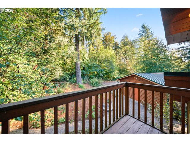 38100 Ne 197TH Ct, Amboy, WA 98601