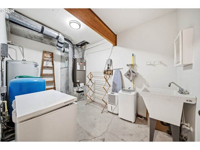 38100 Ne 197TH Ct, Amboy, WA 98601