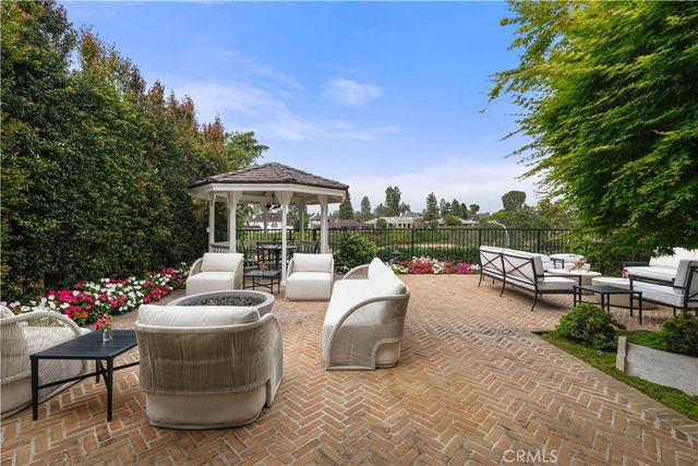 18 Rue Grand Vallee, Newport Beach, CA 92660