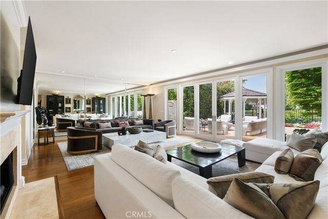 18 Rue Grand Vallee, Newport Beach, CA 92660
