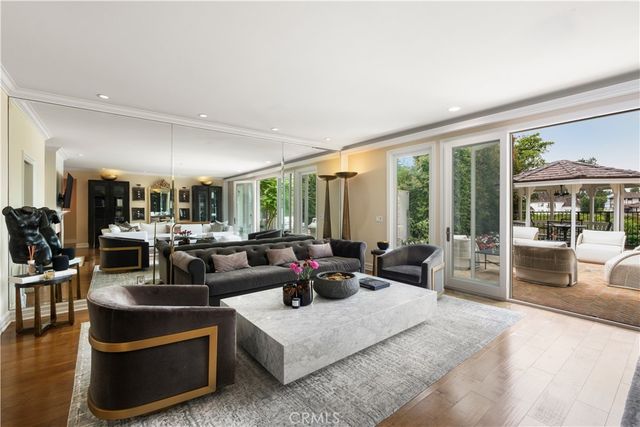 18 Rue Grand Vallee, Newport Beach, CA 92660