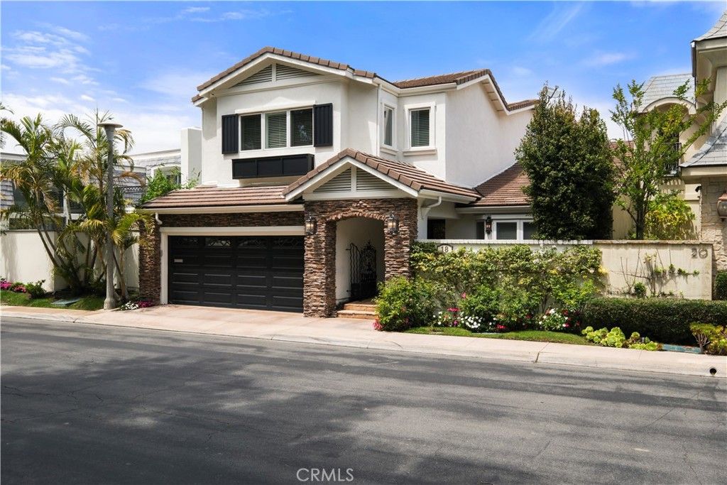 18 Rue Grand Vallee, Newport Beach, CA 92660