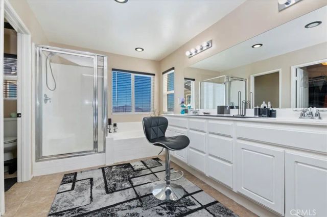 15165 Bluffside Lane, Victorville, CA 92394