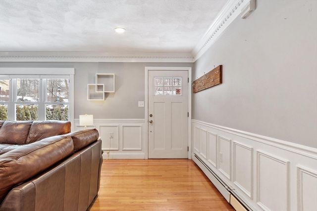 78 Essex Street, Middleton, MA 01949