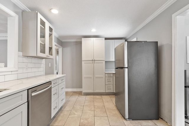 78 Essex Street, Middleton, MA 01949