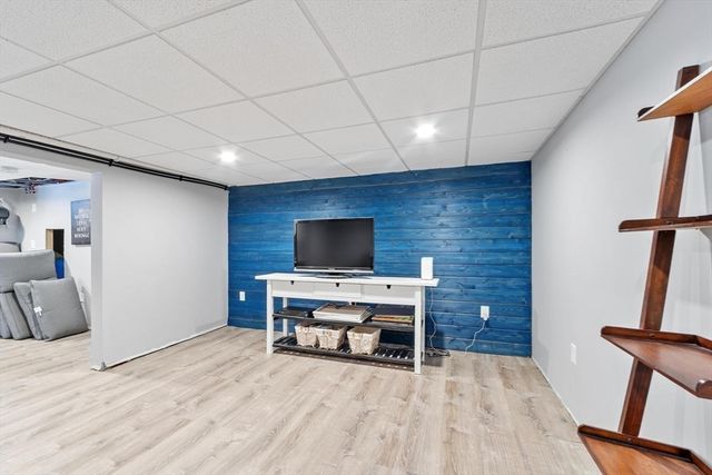 78 Essex Street, Middleton, MA 01949