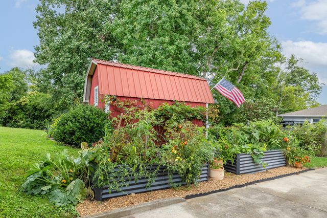 6687 Arno Allisona Rd, College Grove, TN 37046