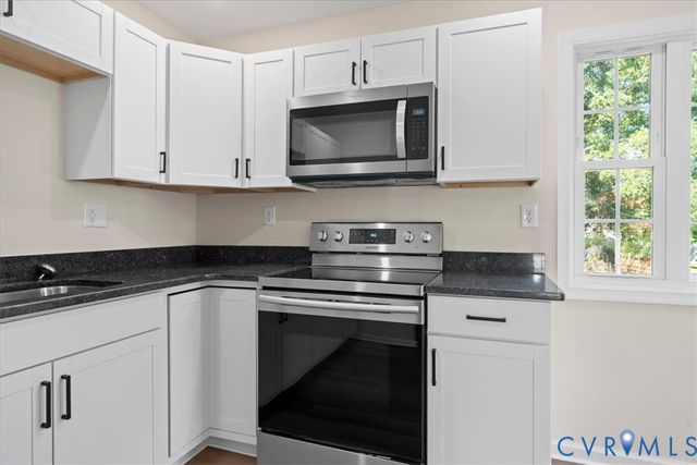 409 Vevadel Dr, Richmond, VA 23225