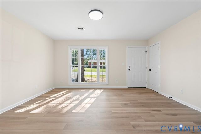 409 Vevadel Dr, Richmond, VA 23225
