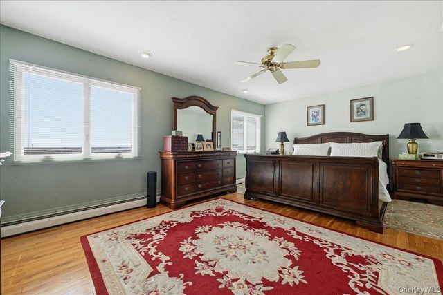 648 Nassau Avenue, Freeport, NY 11520