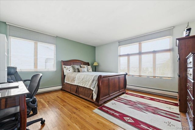 648 Nassau Avenue, Freeport, NY 11520