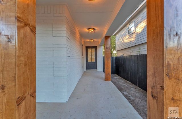 671 Lynx Mountain, San Antonio, TX 78251