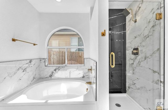 671 Lynx Mountain, San Antonio, TX 78251