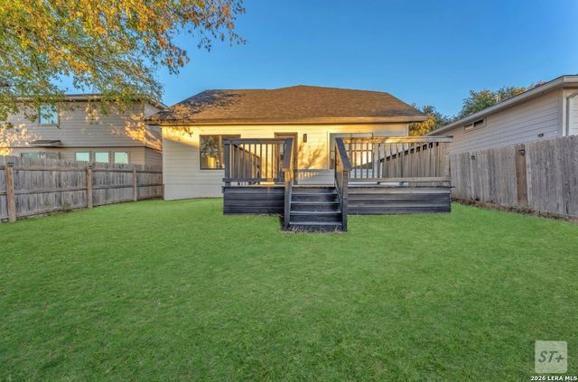 671 Lynx Mountain, San Antonio, TX 78251