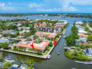 1200 Cherrystone CT B-109, Naples, FL 34102