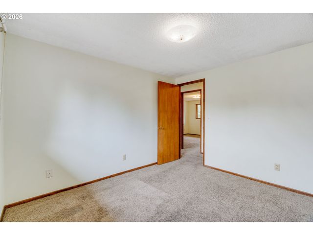 14335 Ne ALTON Ct, Portland, OR 97230