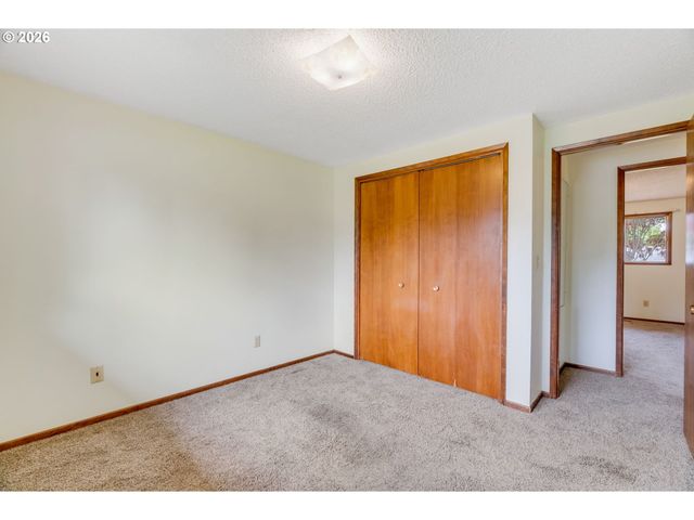 14335 Ne ALTON Ct, Portland, OR 97230