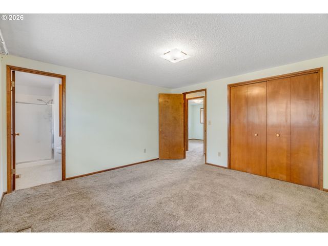 14335 Ne ALTON Ct, Portland, OR 97230