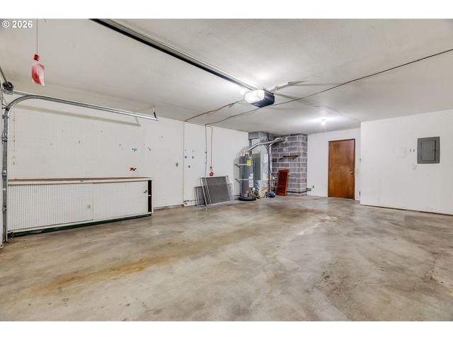 14335 Ne ALTON Ct, Portland, OR 97230