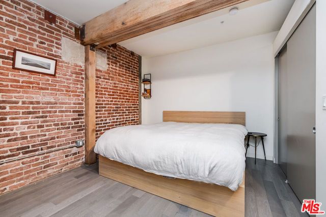 527 Molino Street 206, Los Angeles, CA 90013