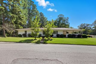 722 W Narroway, Benton, AR 72015