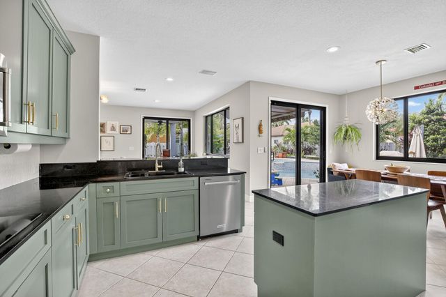 14501 SW 39th St, Miramar, FL 33027