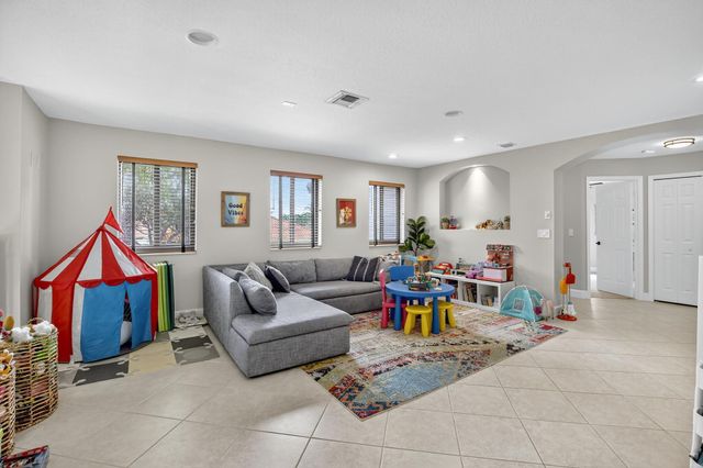 14501 SW 39th St, Miramar, FL 33027