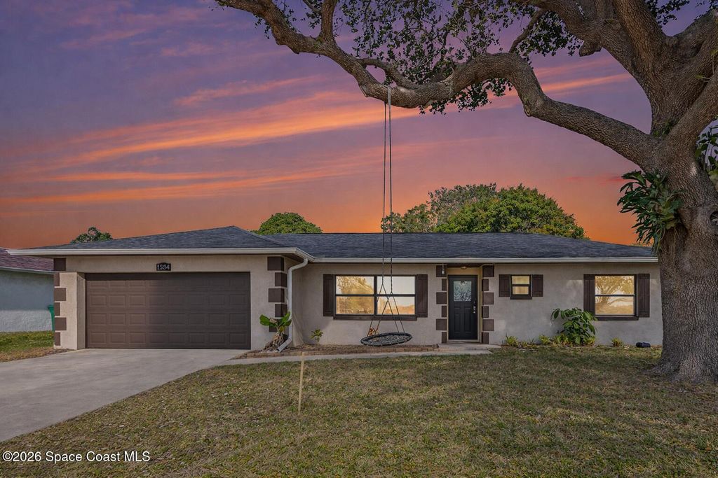 1584 Gardner Dr Drive, Melbourne, FL 32935