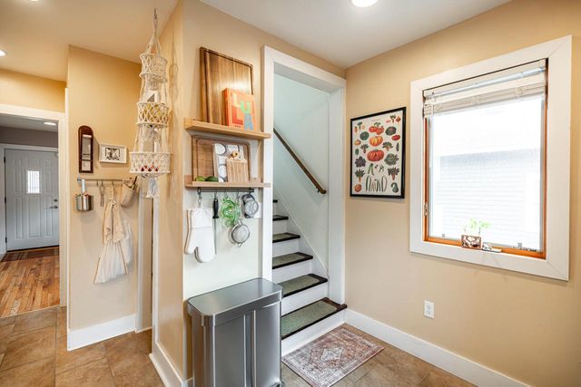 607 S Oak Park COURT, Milwaukee, WI 53214