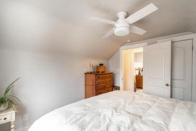 607 S Oak Park COURT, Milwaukee, WI 53214