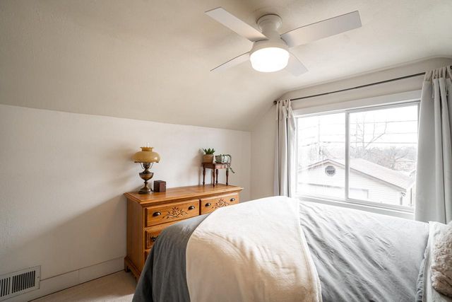 607 S Oak Park COURT, Milwaukee, WI 53214