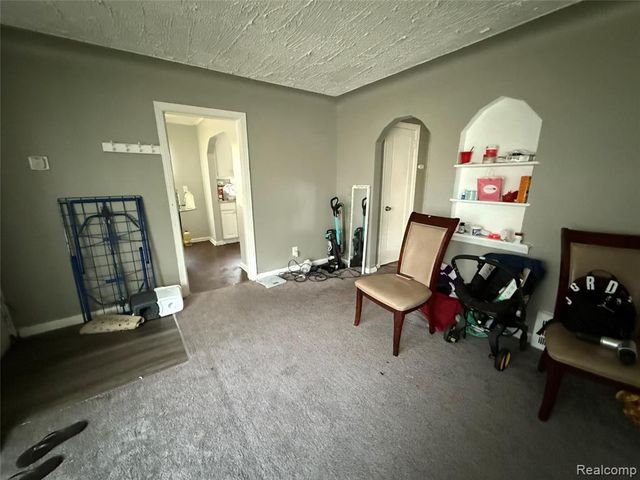 19390 Lumpkin Street, Detroit, MI 48234